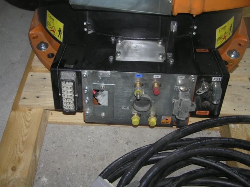 Robôs industriais-3